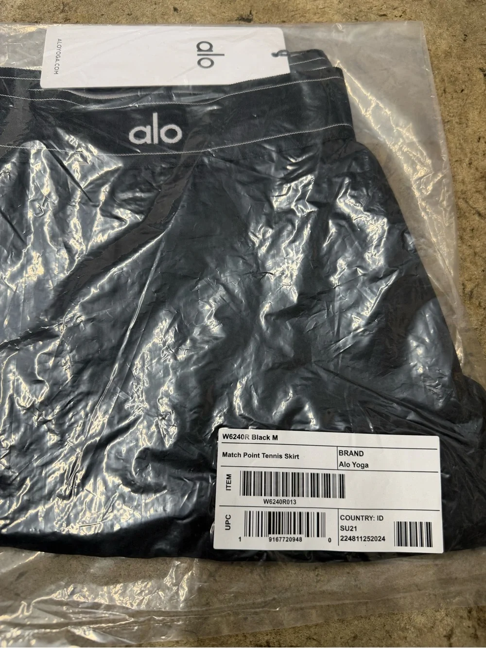 ALO Yoga Black Match Point Skirt (Medium)